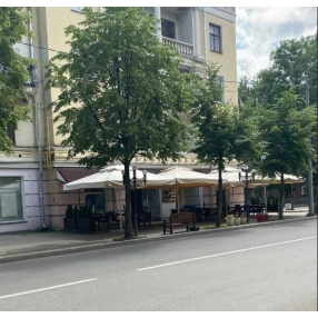 Готовый бизнес. Кафе в центре.